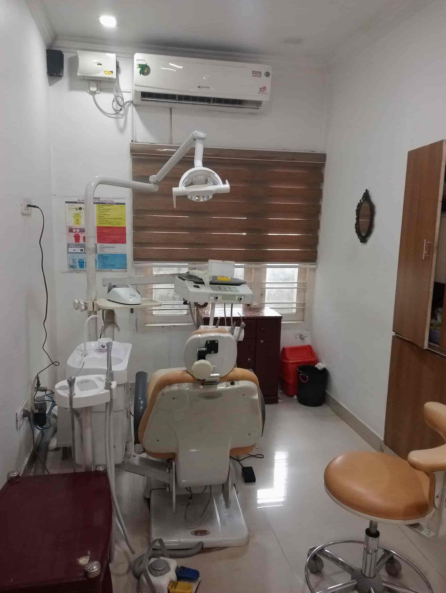 Karthiayani Dentalclinic And Implant Centre in Patturaikkal,Thrissur