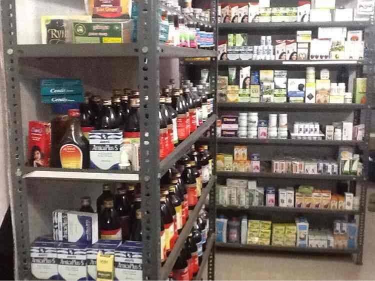 Sri Dhanvanthri Ayurveda Medicals in Ktc Nagar,Tirunelveli Best