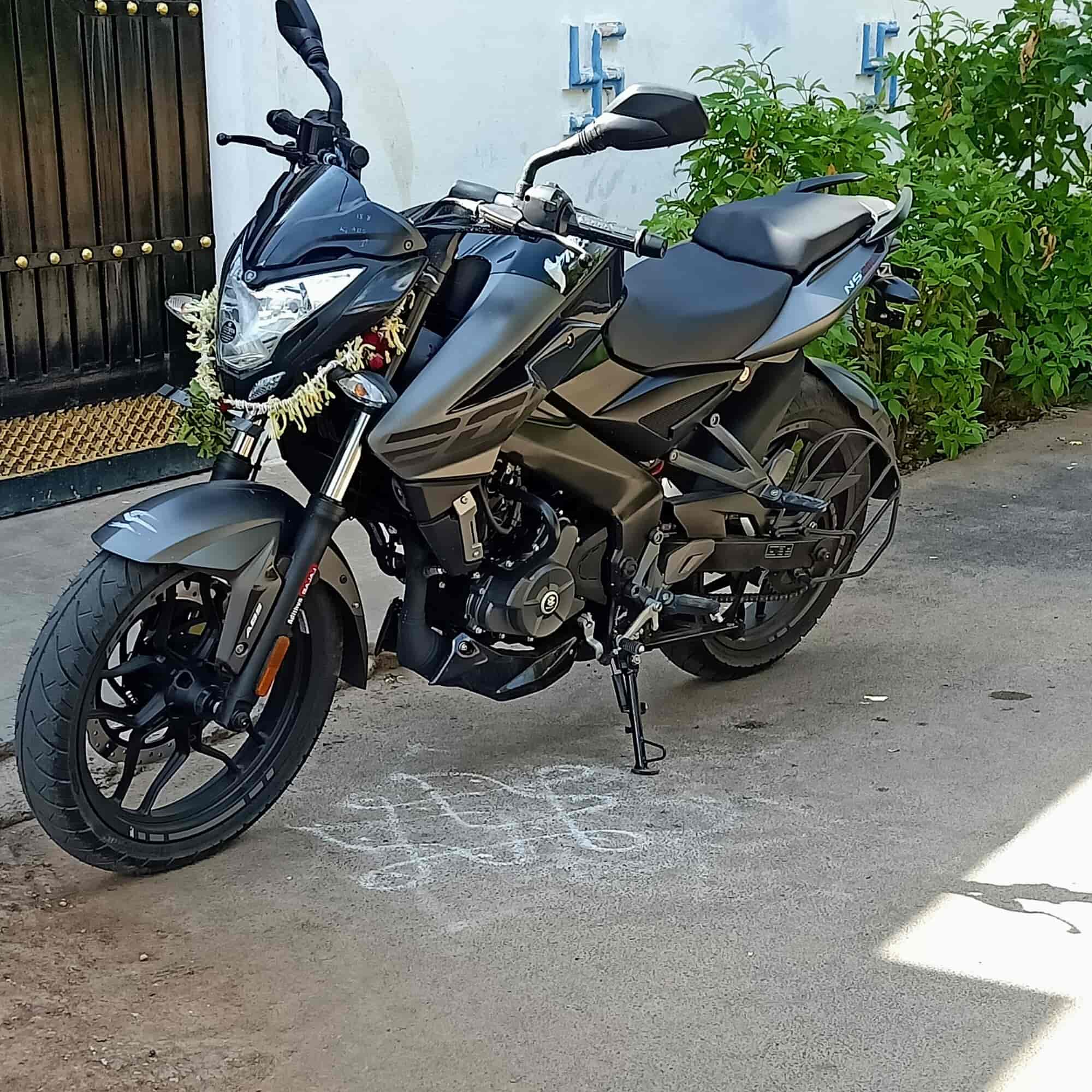 Top Car On Hire For Self Driven in Tirupur Best Self Driven Car For