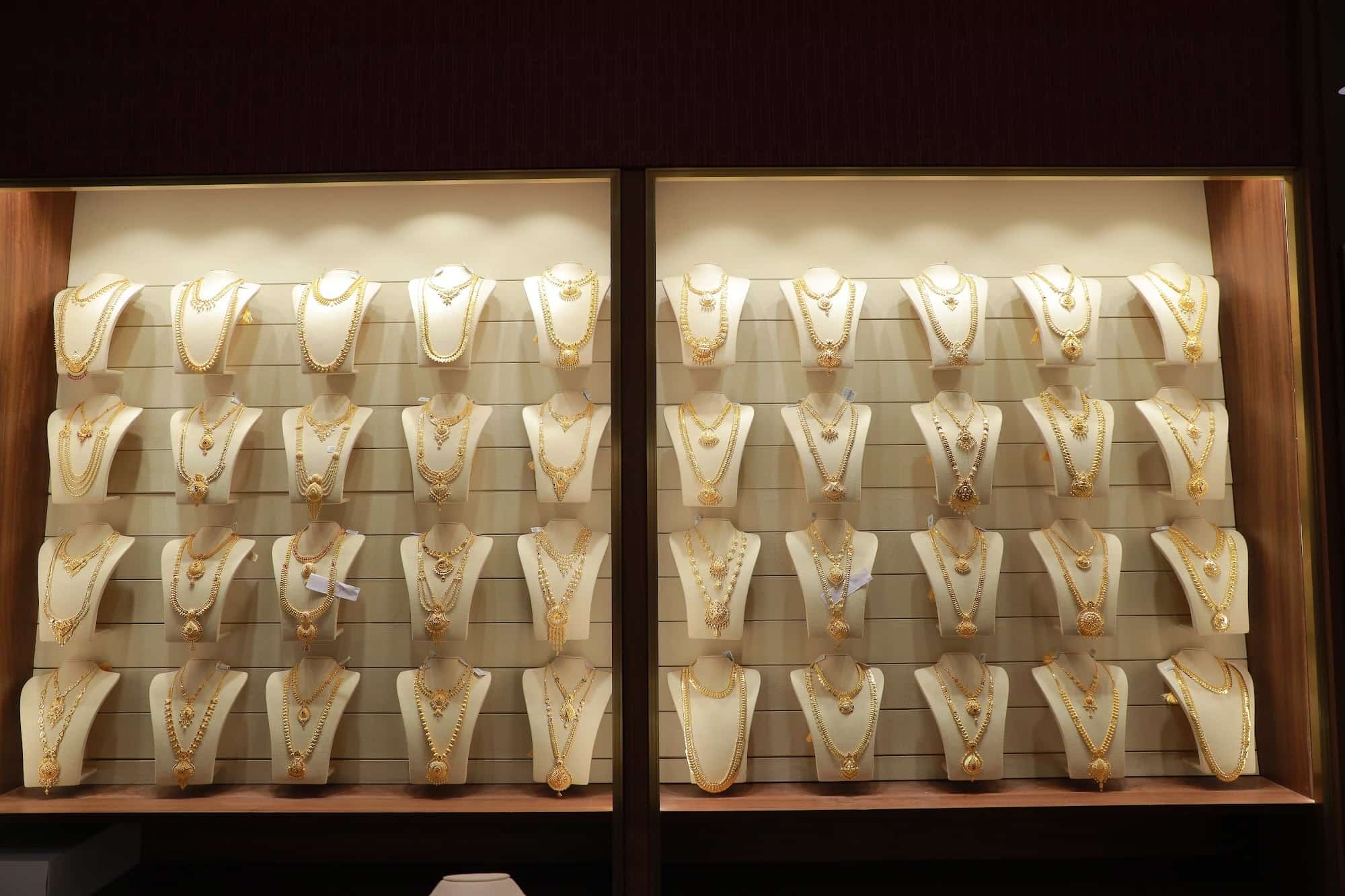 Find list of Malabar Gold & Diamonds in Karaikal Malabar Gold