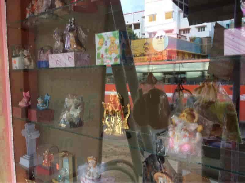 thilakawardana super center toys