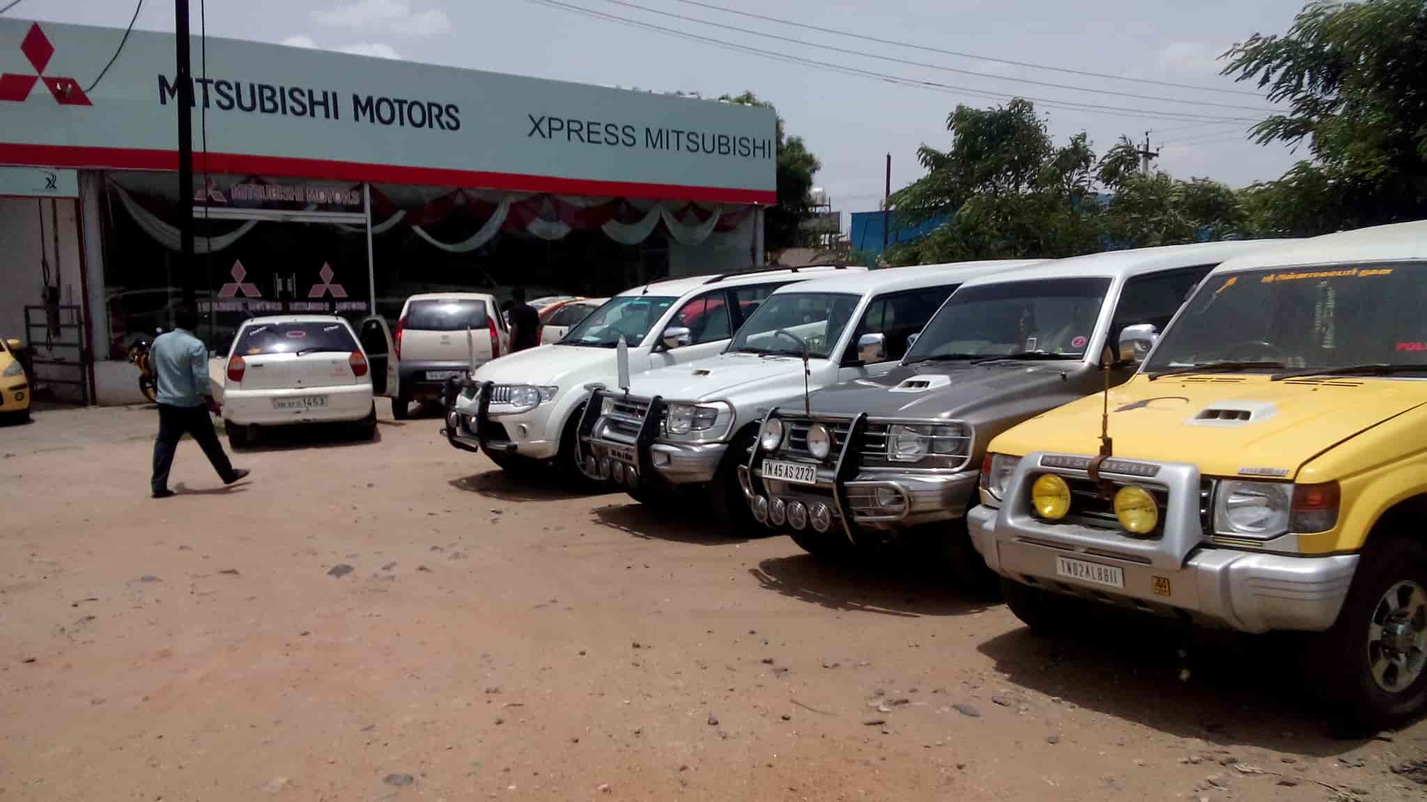 Sri Xpress Motors (A Franchisee Of My TVS) in Senthanneerpuram,Trichy