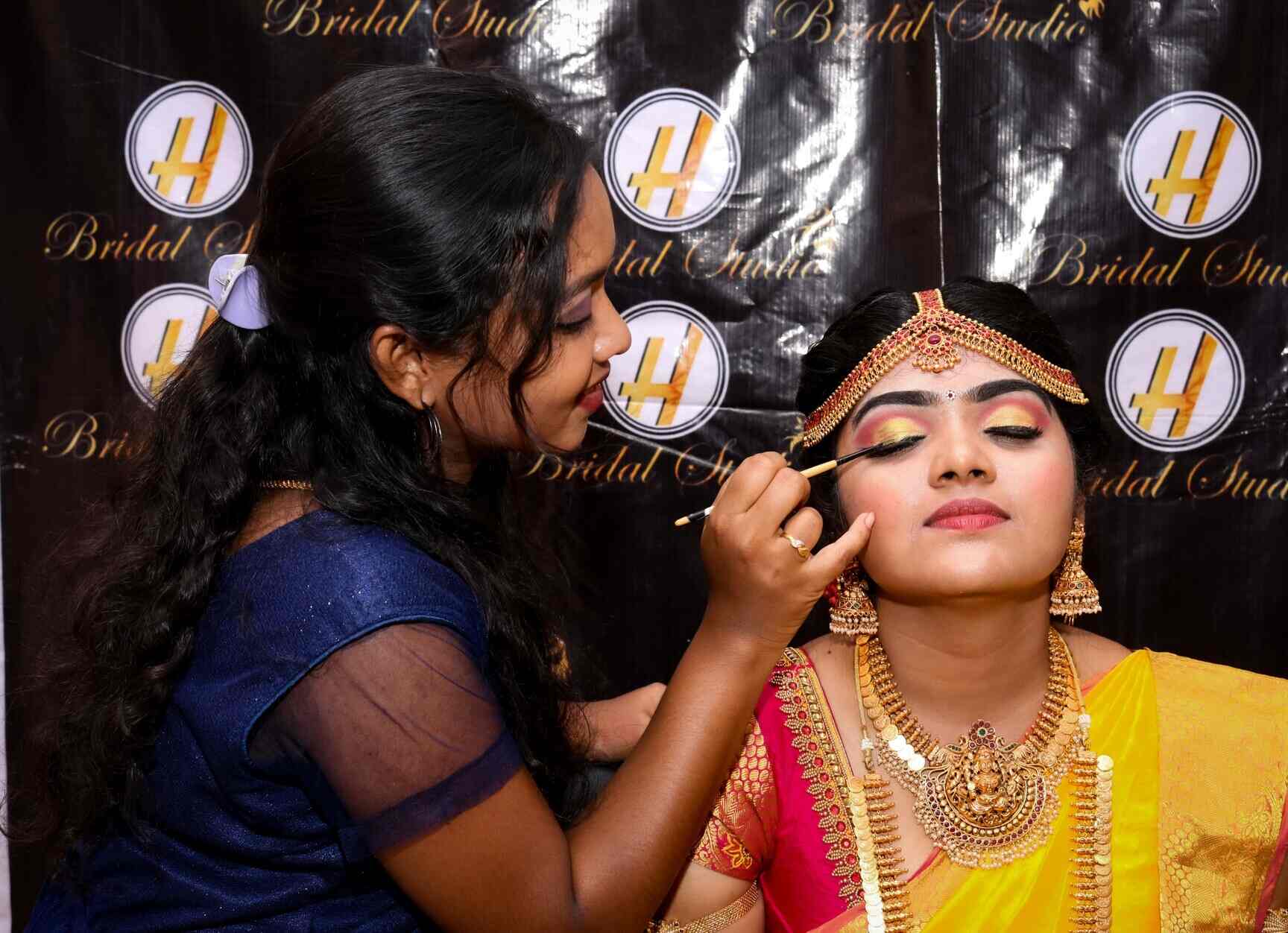 Top Salons in Srinivasa Nagar, Trichy Best Beauty Salon near me