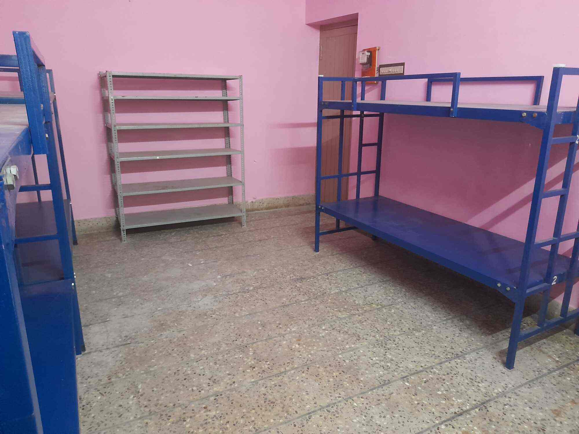 Book Oasis Womens Hostel in Kumaran Nagar,Trichy Best Hostels For