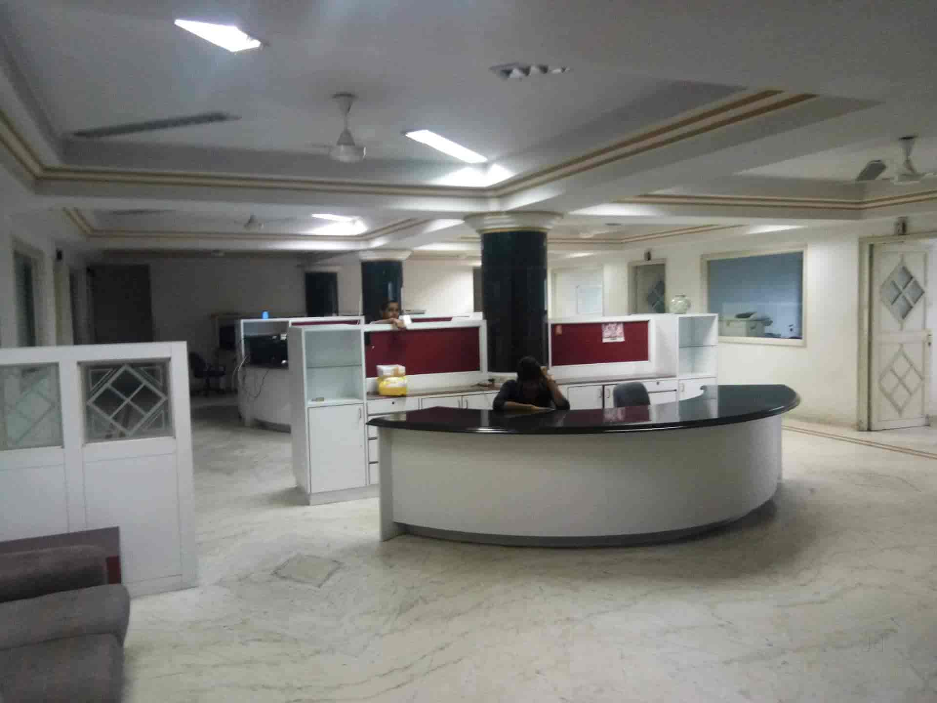 Gallery 7