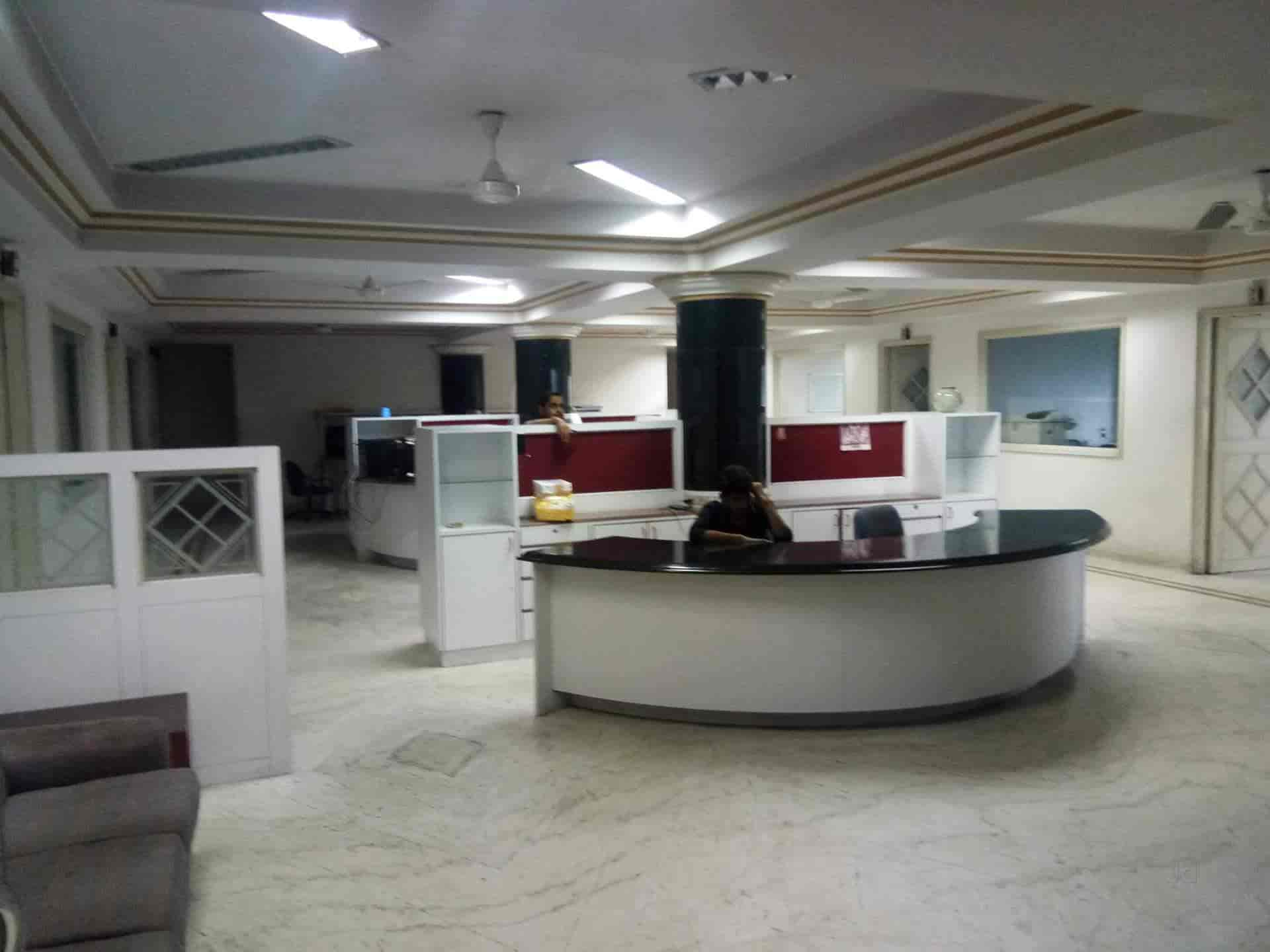Gallery 6