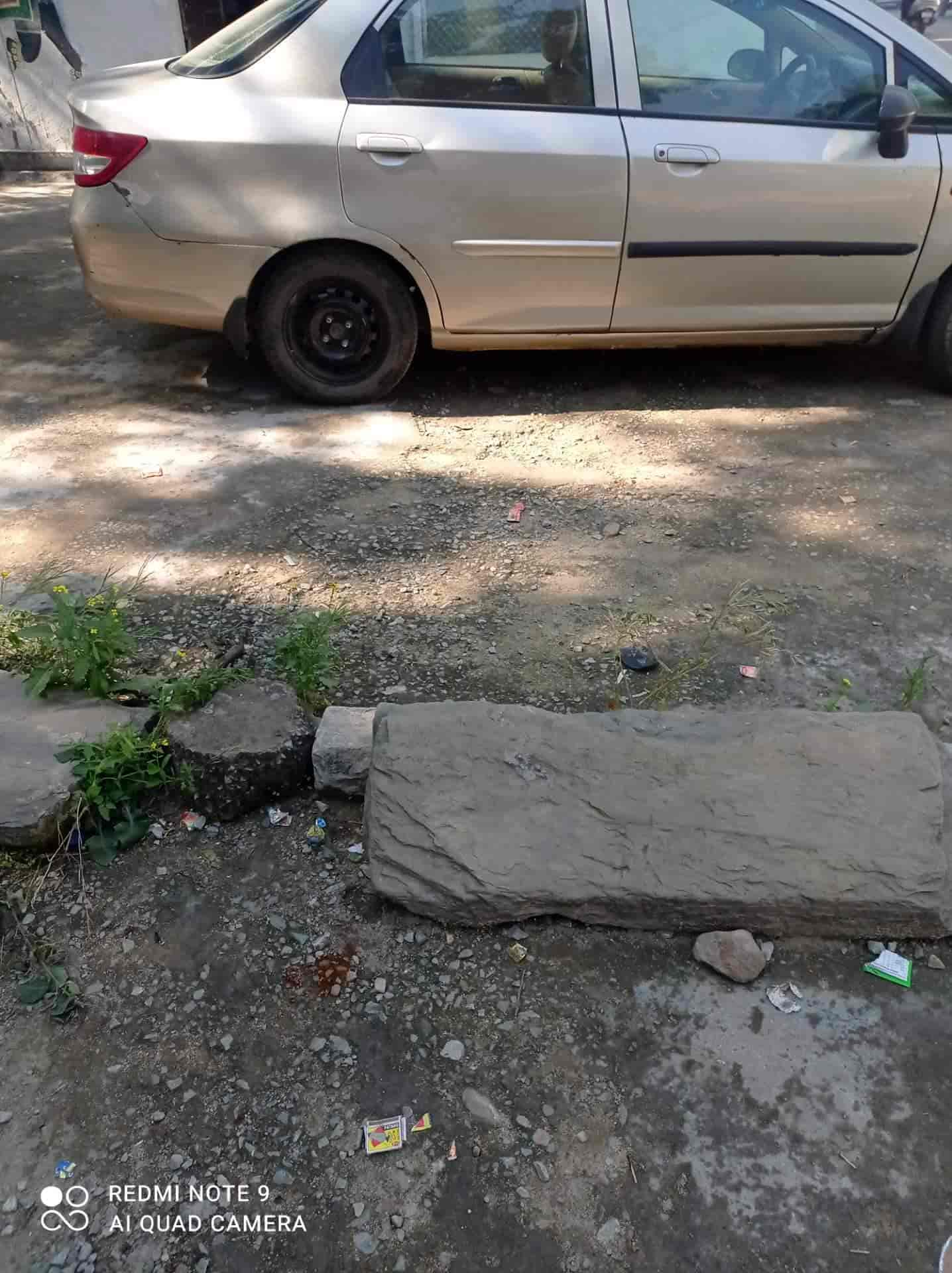 Shree Tours in Jagdish Chowk,Udaipurrajasthan Best Car Rental in