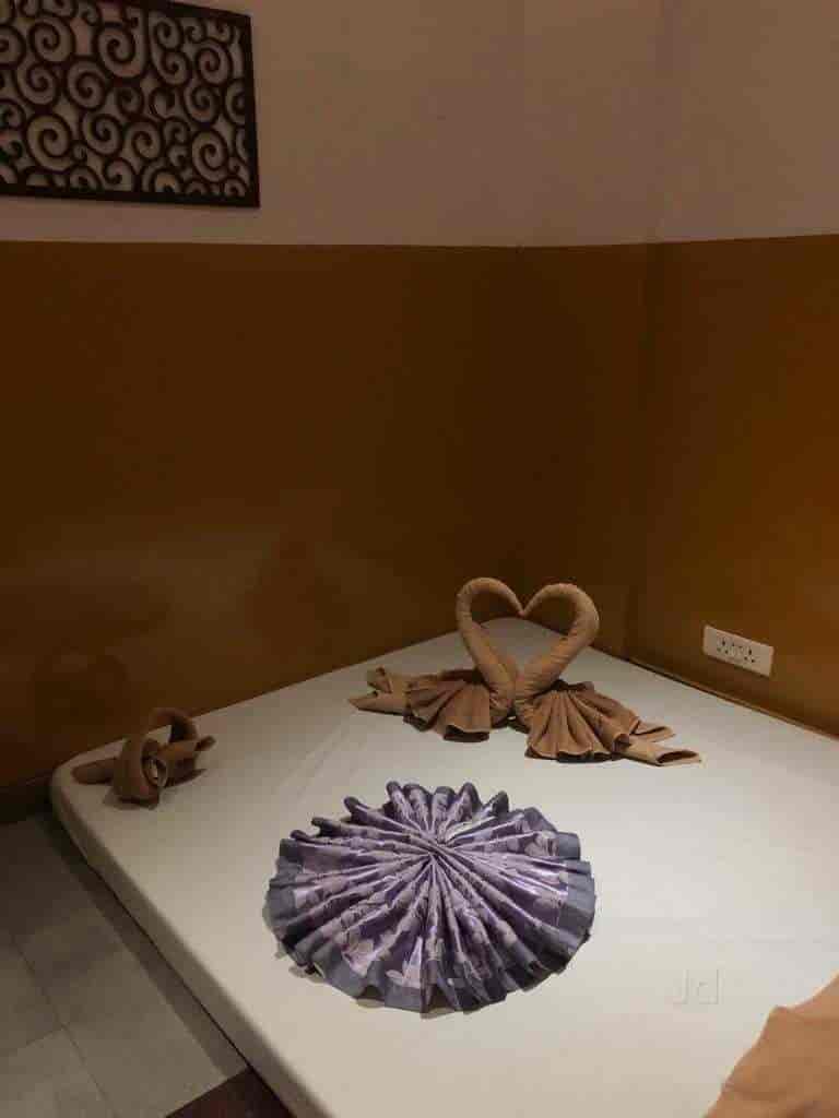 Top Body Massage Centres in Naravi Best Massage Centres Justdial