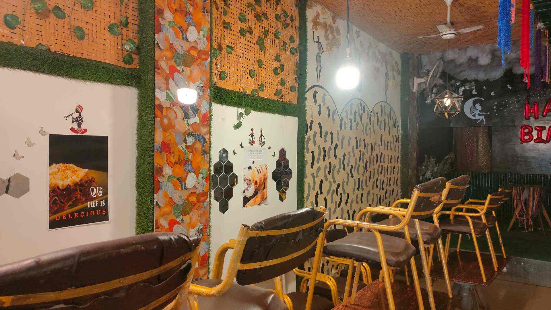 Akki's Brakers and Fast Food in Ujjain HO,Ujjain Order Food Online