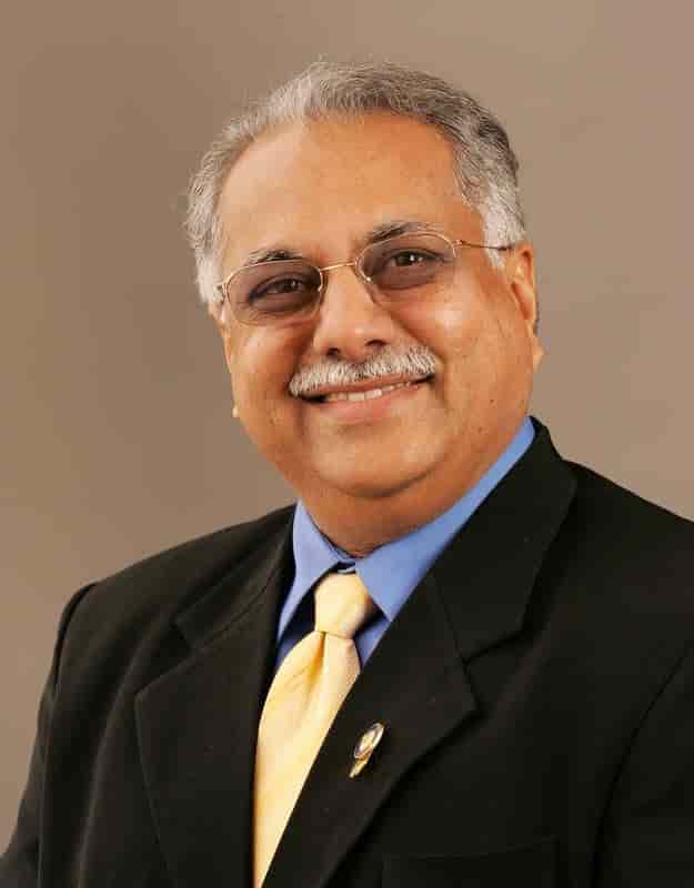 Dr. Manoj Desai in Alkapuri,Vadodara Best Orthopaedic Doctors in