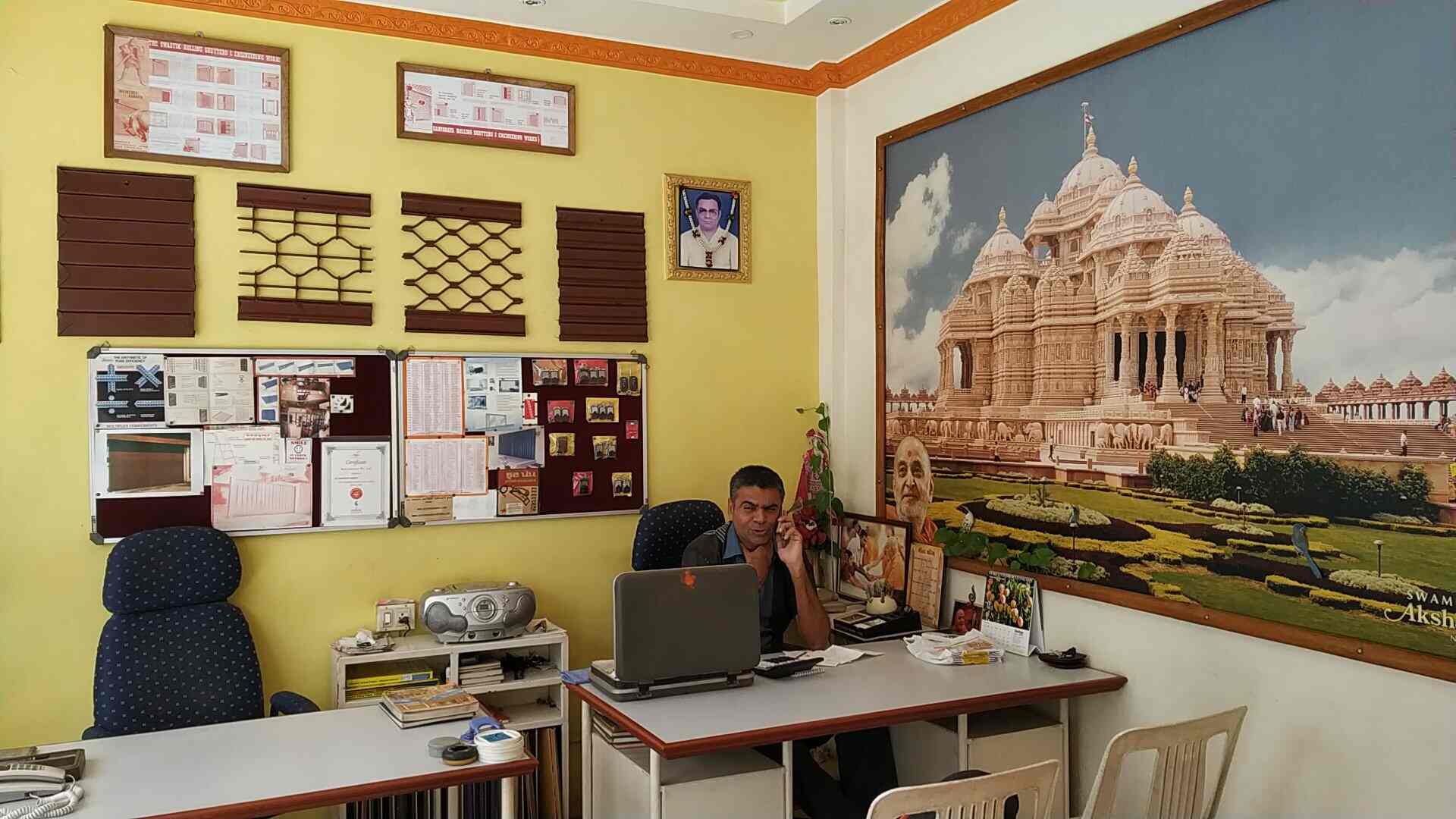 Sarvodaya Agency in Raopura,Vadodara Best Aluminium Door Dealers in