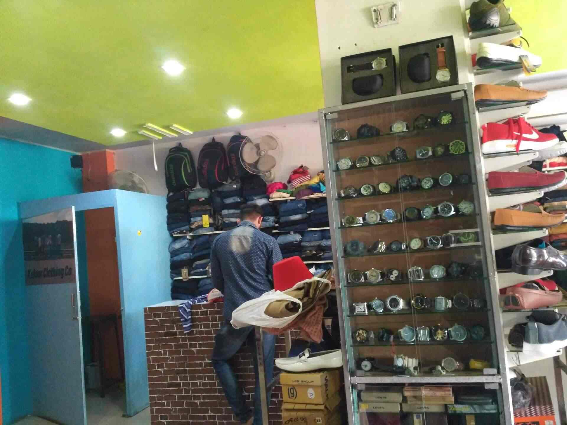 Kafoor Clothing in Tandalja Road,Vadodara Best Readymade Garment