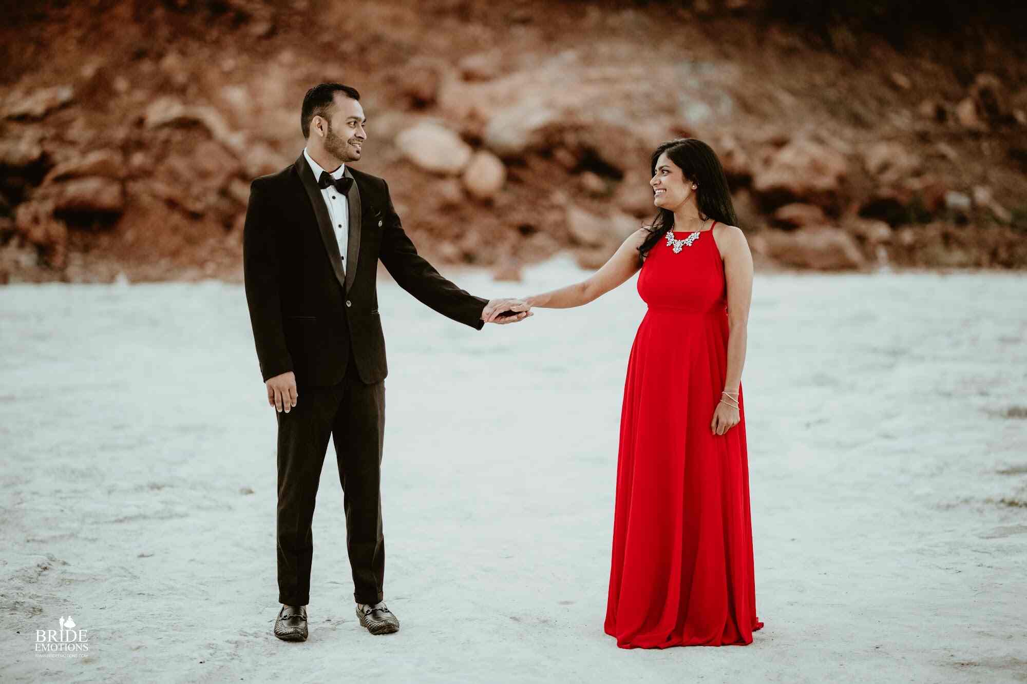 Bride Emotions in Manjalpur,Vadodara Best Wedding Photographers in