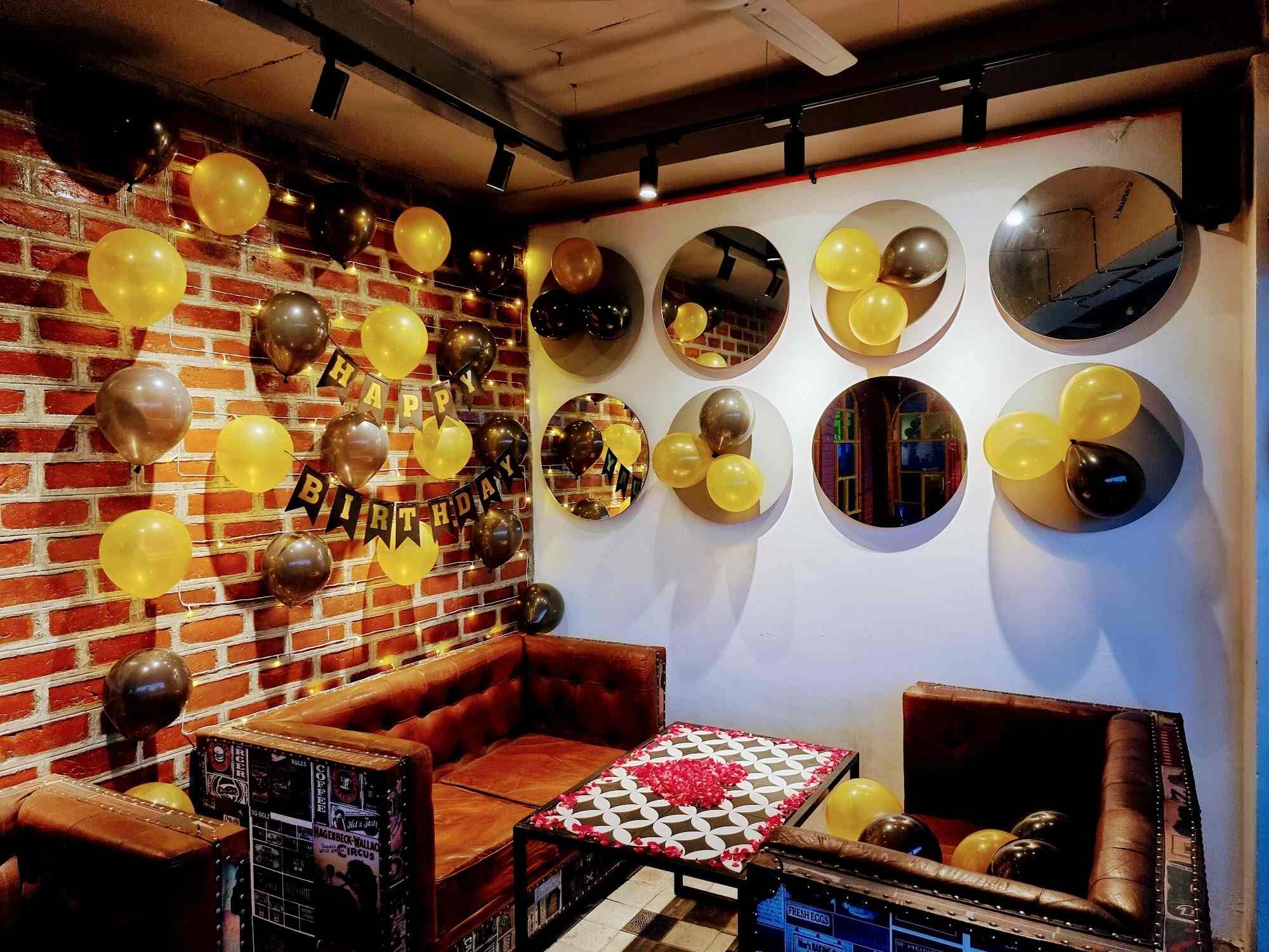 Times Cafe in Beside Shell Petrol Pump Akashwani,Vadodara Best Coffee