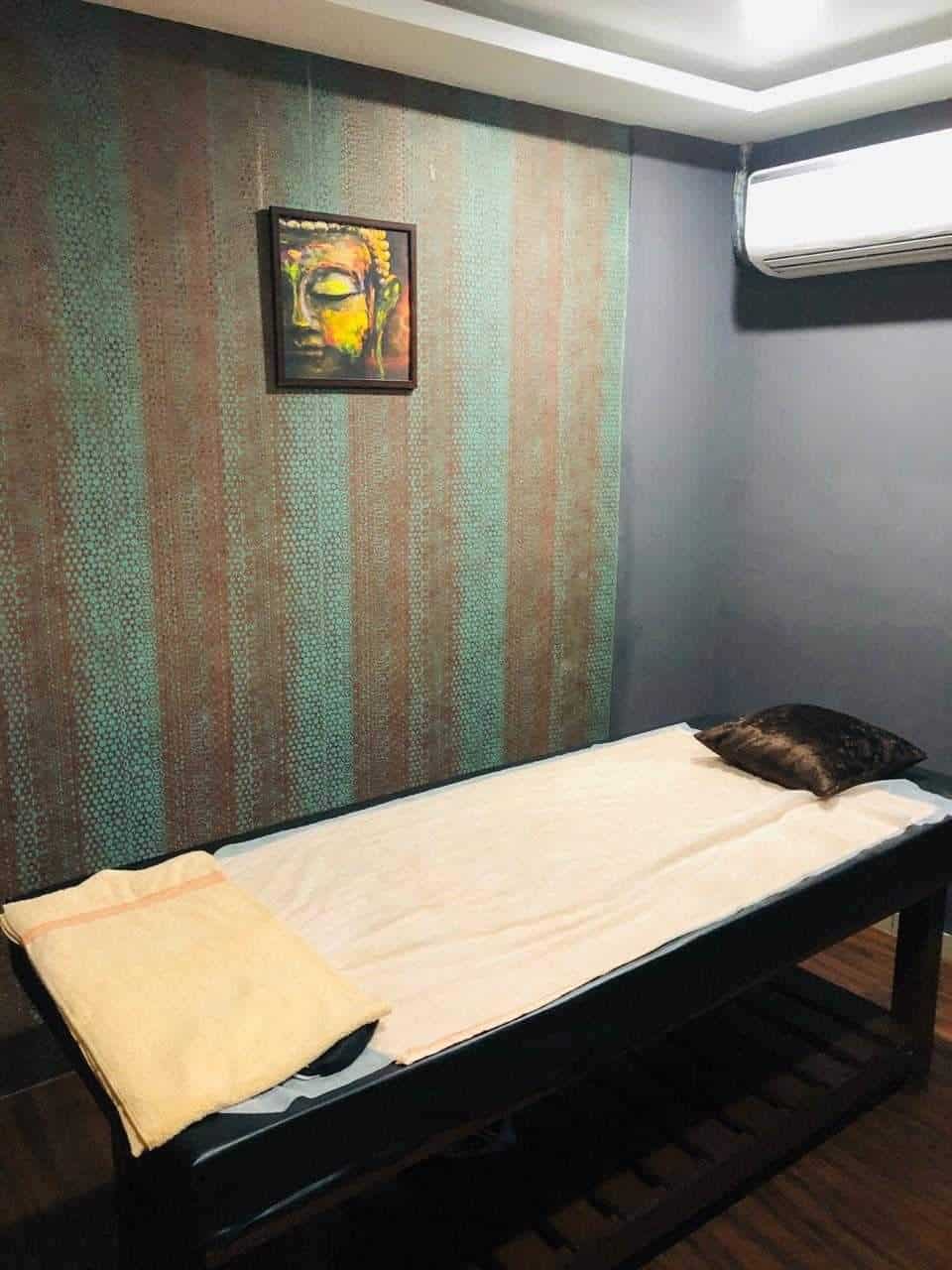 Boss Spa in Laxmipura,Vadodara Best Body Massage Centres in Vadodara