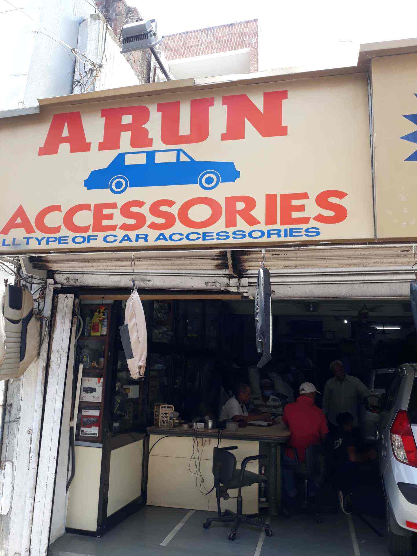 Top Radium Car Number Plate Dealers in Vasna Road, Vadodara near me