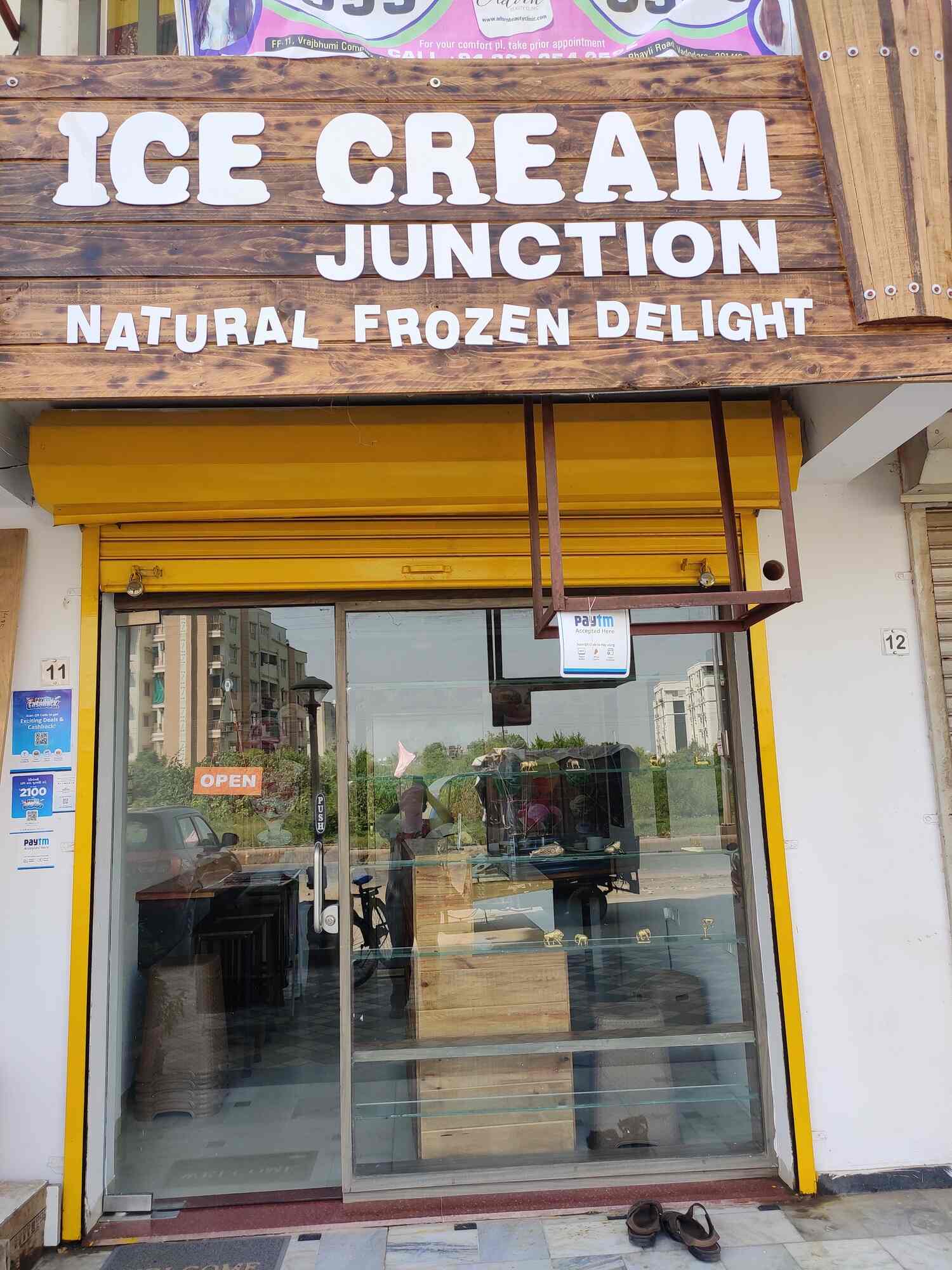 Ice Cream Junction in Bhaili,Vadodara Best Ice Cream Parlours in