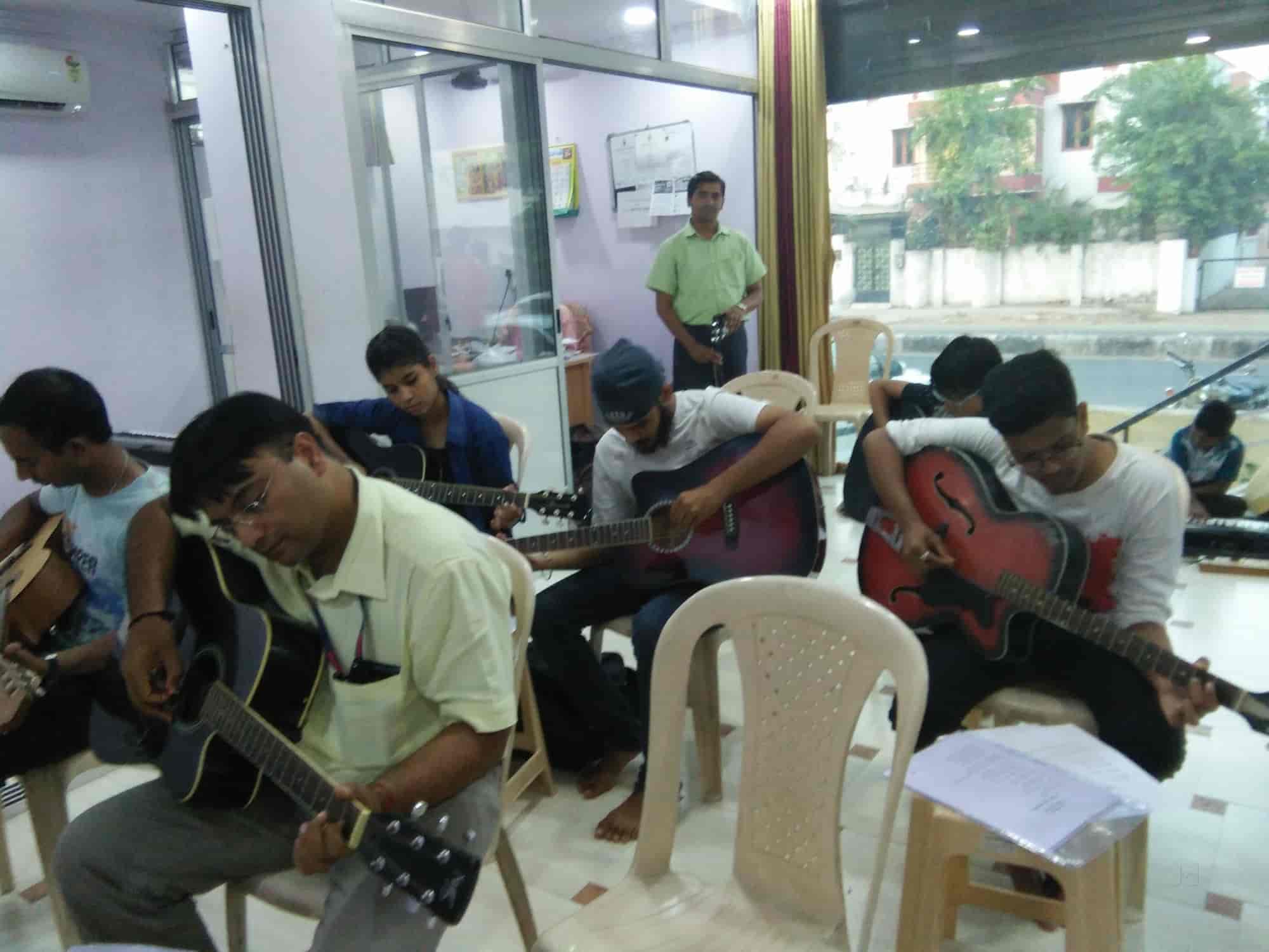 Top Music Classes in T B Sanatorium, Vadodara Best Music Schools
