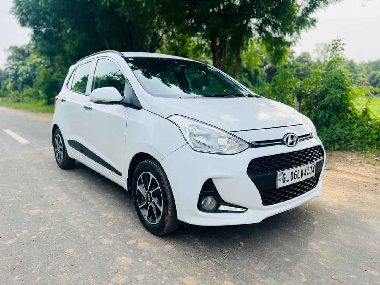 Vihaan Cars Self Drive Car Rental in Ajwa Road,Vadodara Best Car Rental in Vadodara Justdial