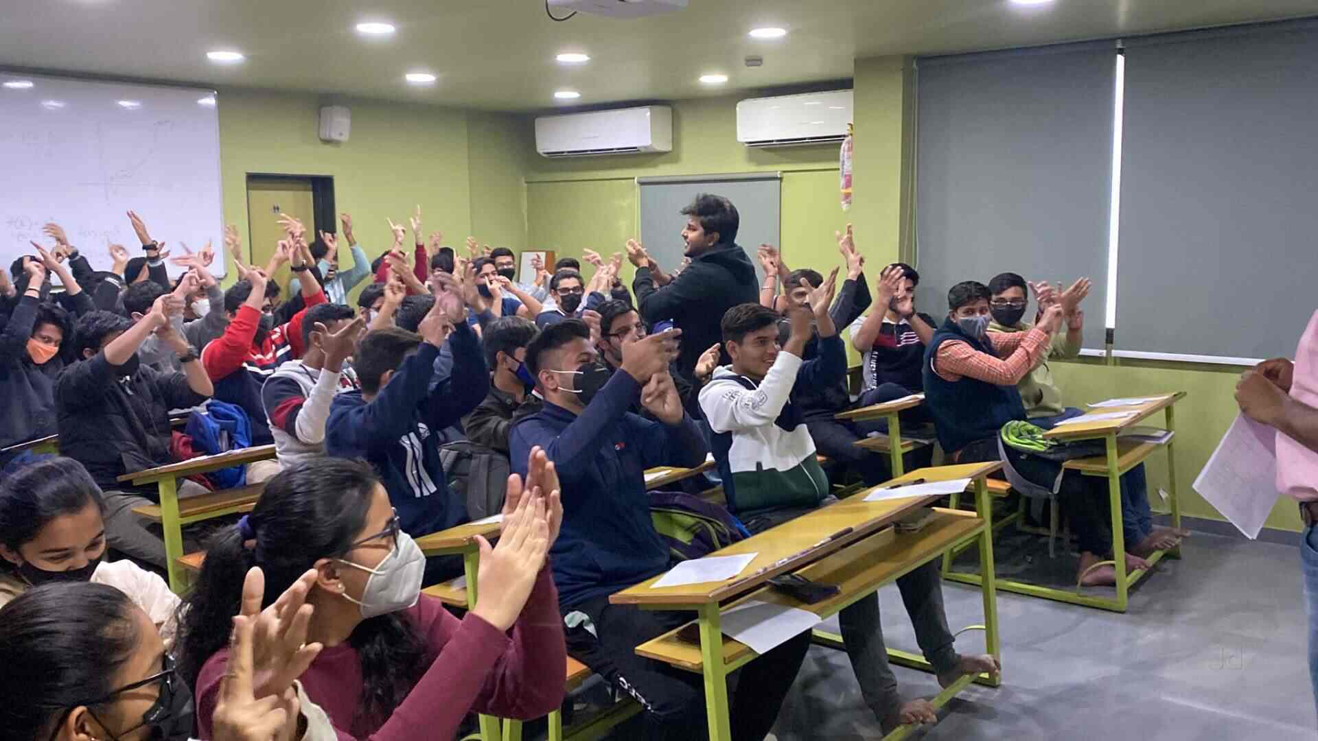 Pie Square Academy, Old Padra Road Tutorials in Vadodara Justdial