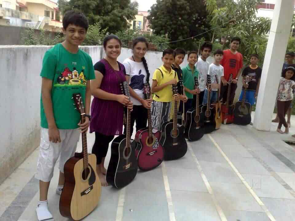 Top Music Classes For Sitar in Gotri Road, Vadodara near me Justdial