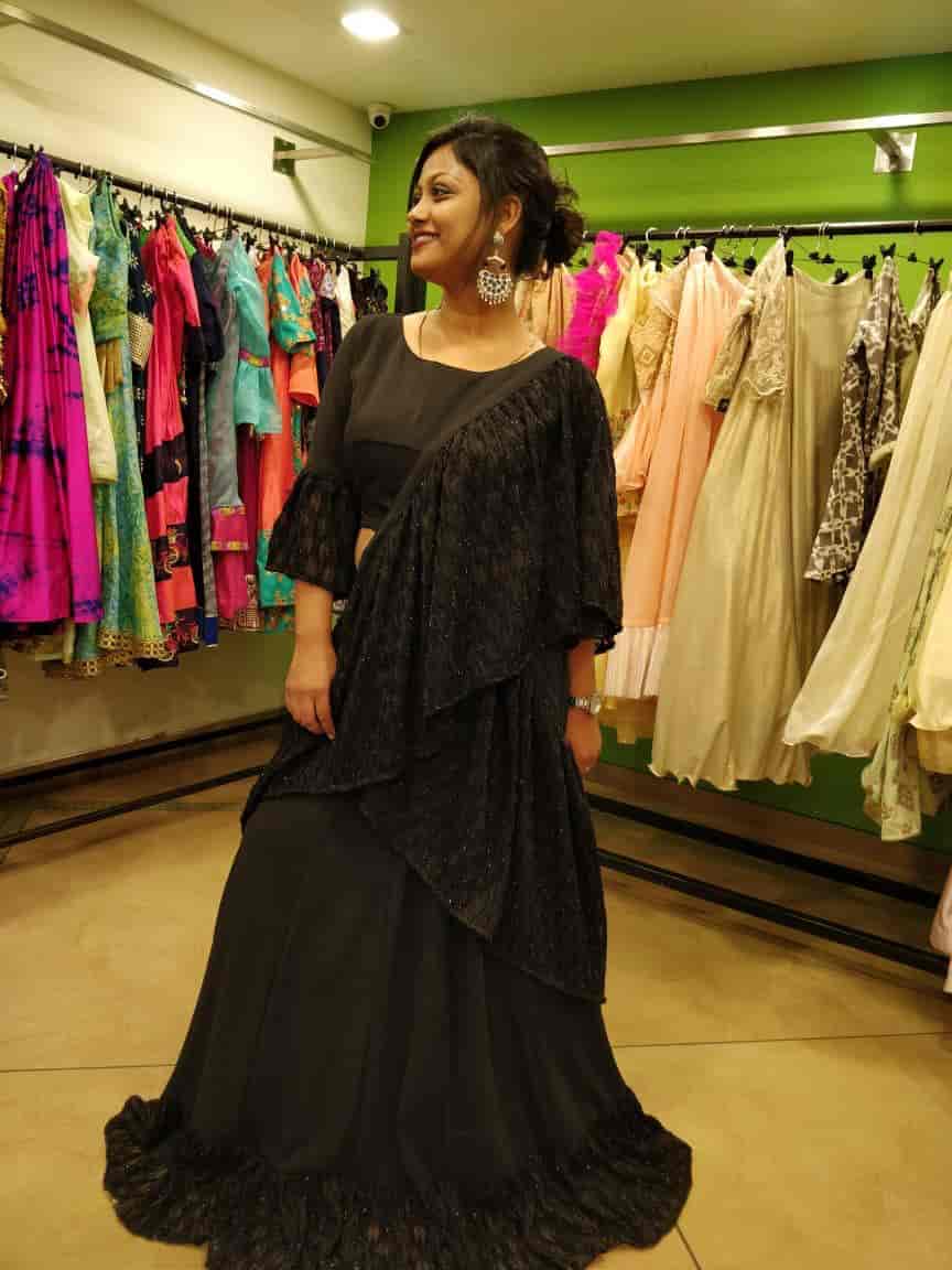 dress designer in vadodara Amrin Khan, Vadodara Helpline
