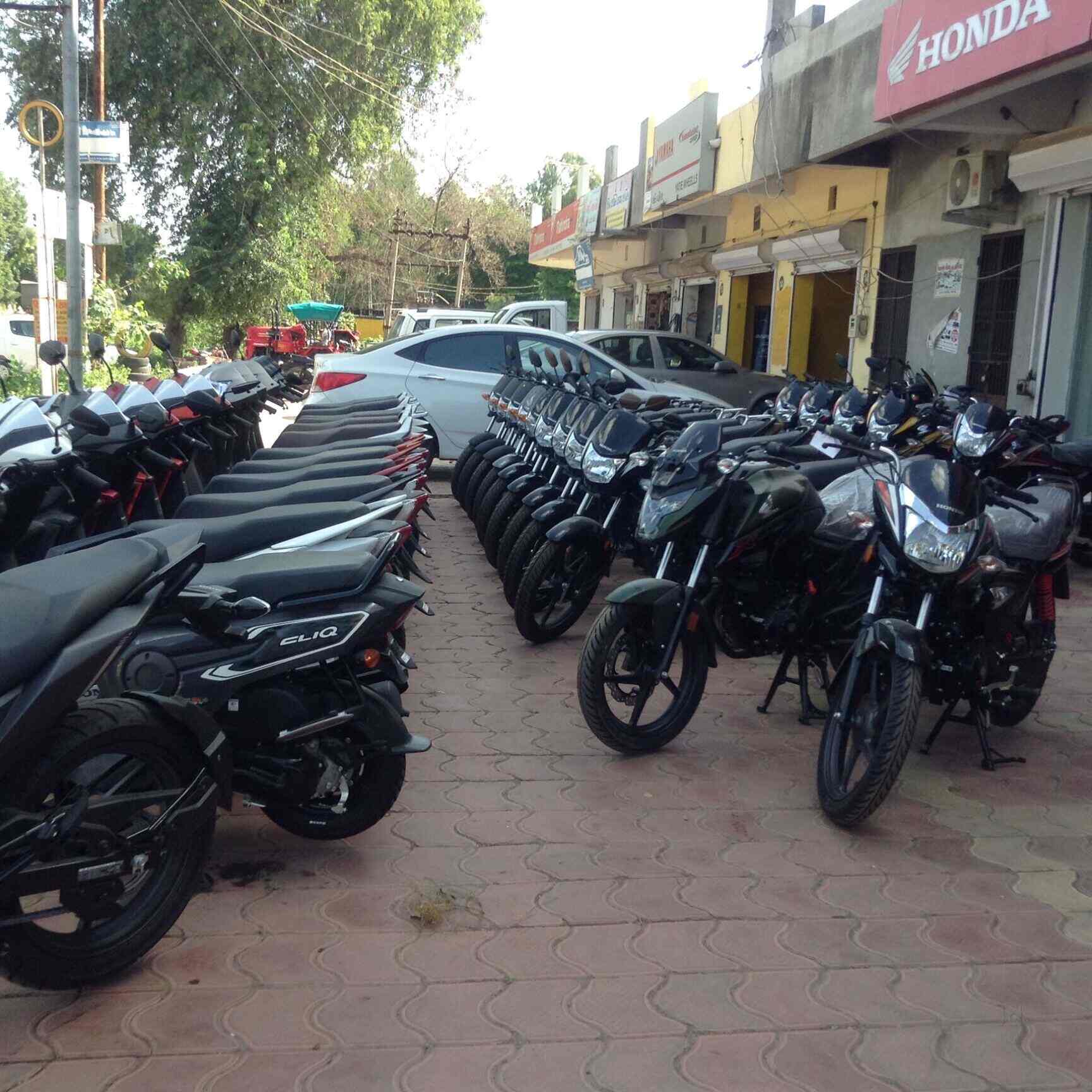 Top Honda Cliq Scooter Dealers in Vadodara Best Honda Cliq Scooter Dealers near me Justdial