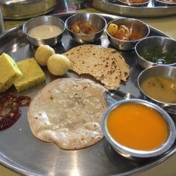 Top Thali Restaurants in Vapi Koliwad Road - Best Gujarati Thali - Justdial