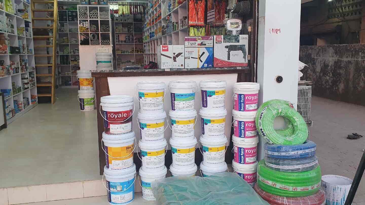 Viajy Laxmi Hardware And Paints in Vapi Industrial Estate,Valsad Best