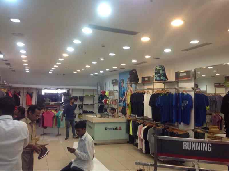 reebok showroom varanasi