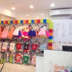 Stroller store top near me