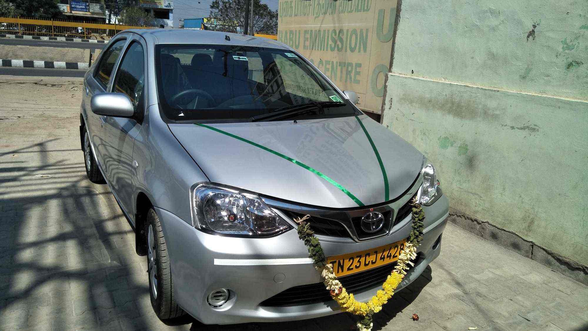 Friends Travels in Brahmapuram,Vellore Best 24 Hours Car Rental in