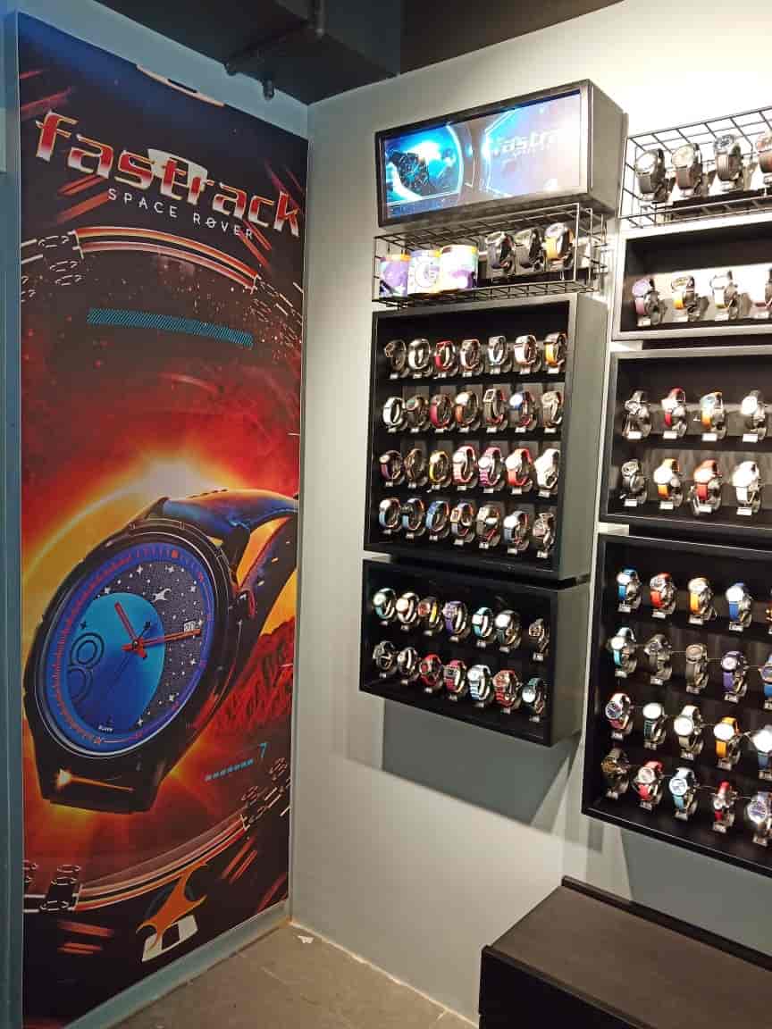 Fast track wrist watch clearance