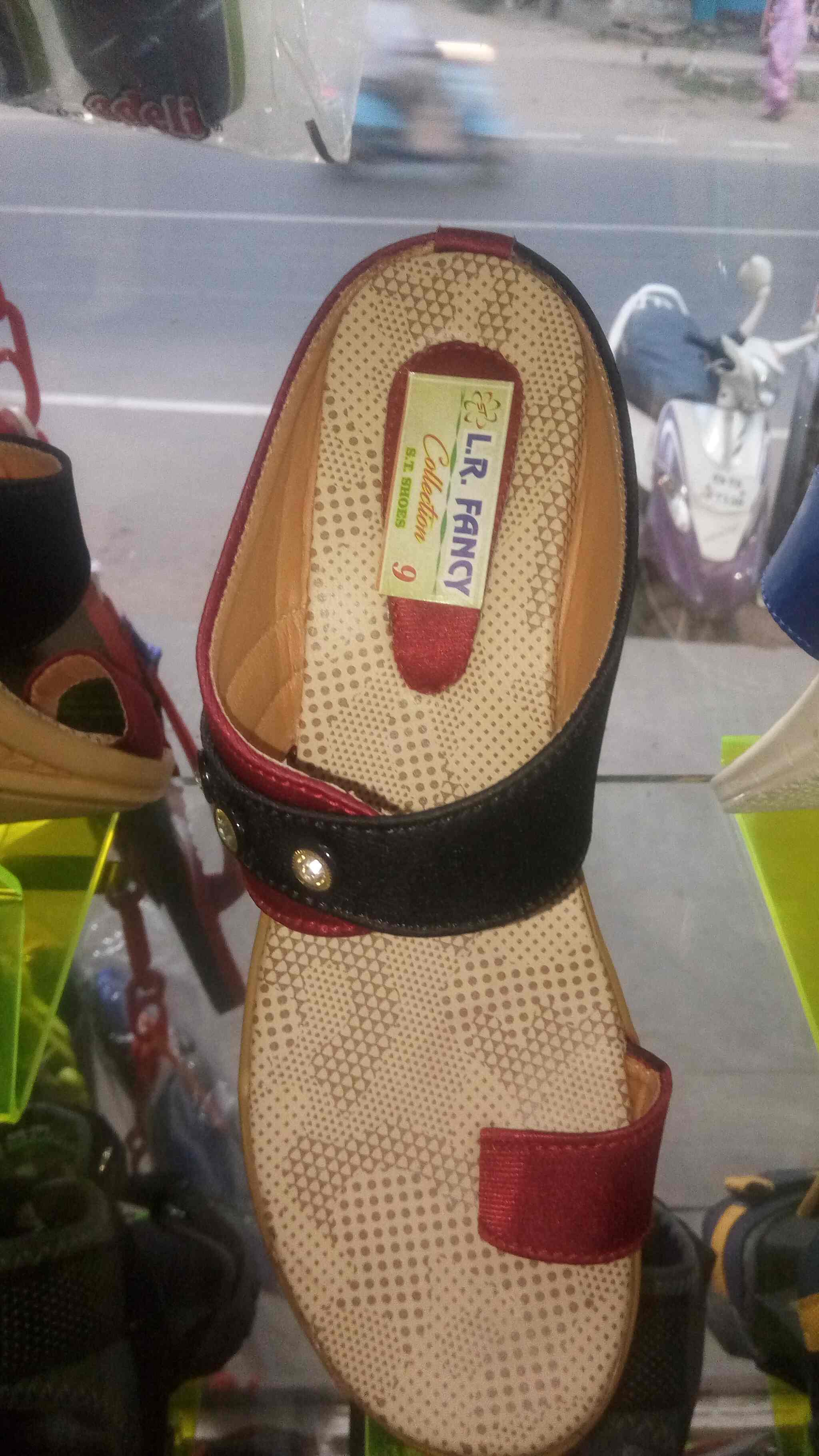 Top Shoe Dealers in Ussoor Best Footwear Dealers Vellore near me