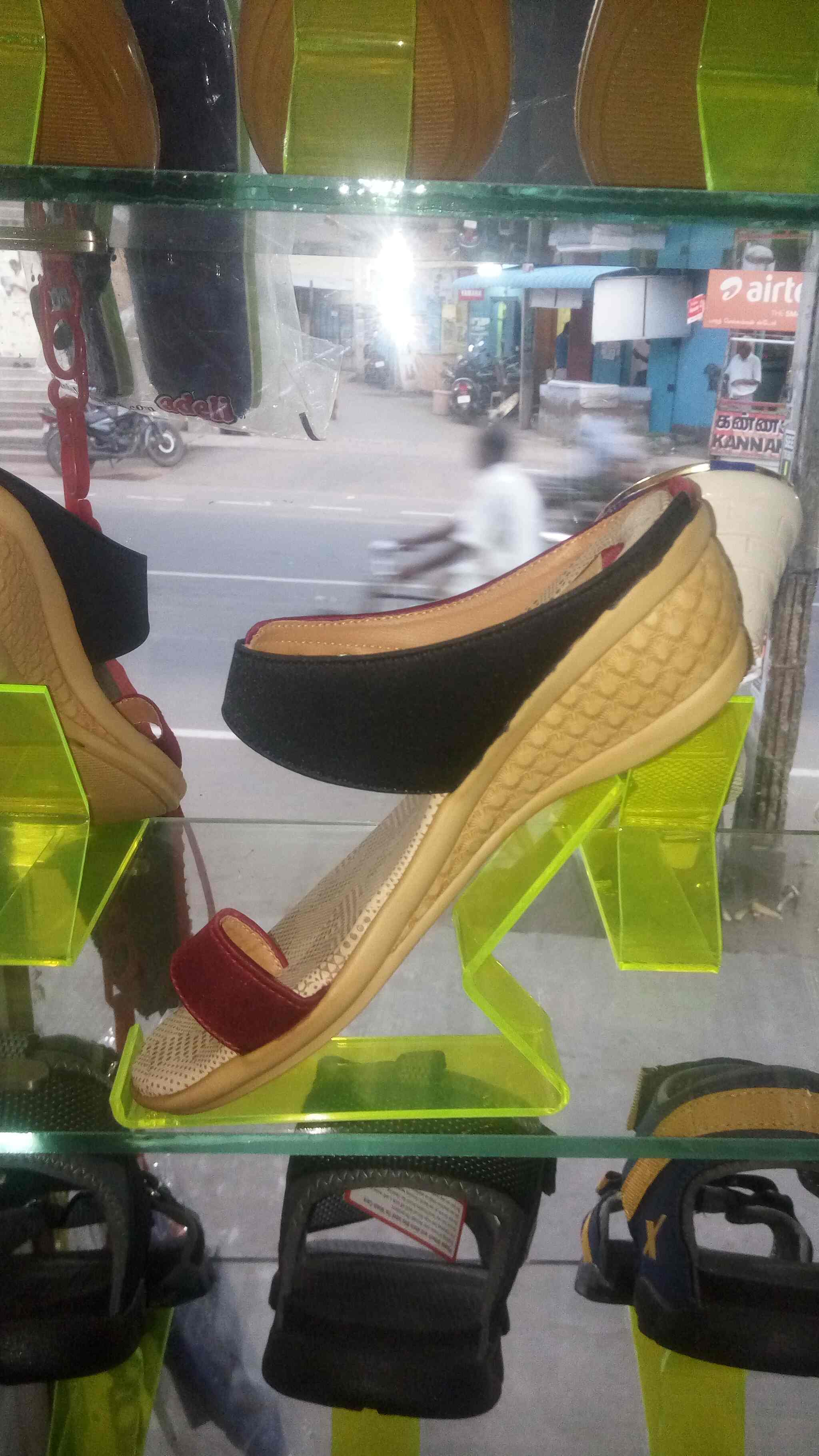 Top Shoe Dealers in Ussoor Best Footwear Dealers Vellore near me