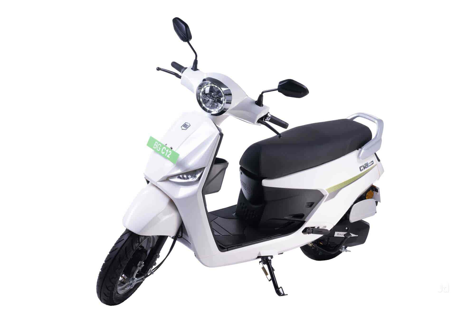 Bajaj electric scooter showroom near me outlet