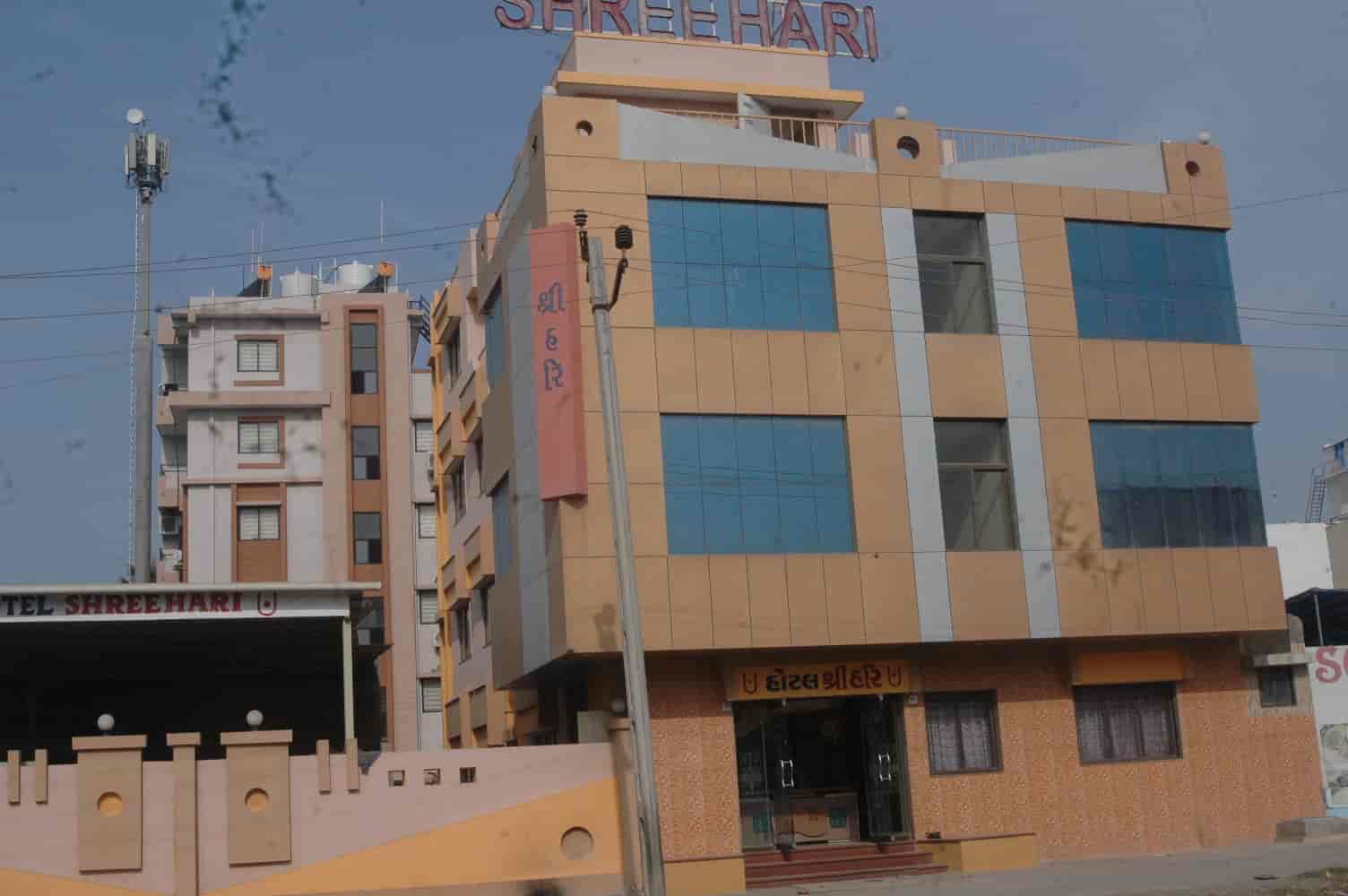 Book Hotel Shree Hari Somnath in Somnath,Veraval Best 2 Star Hotels