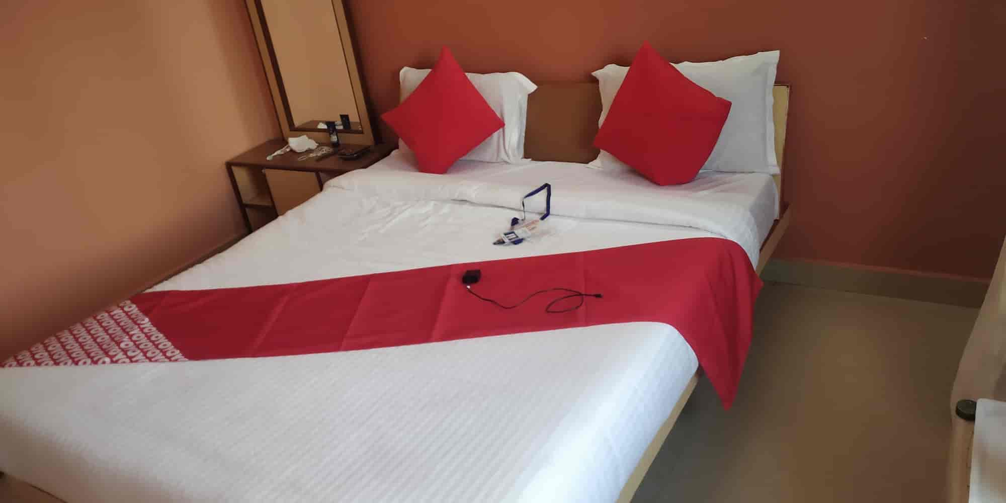 Book Hotel Shree Hari Somnath in Somnath,Veraval Best 2 Star Hotels