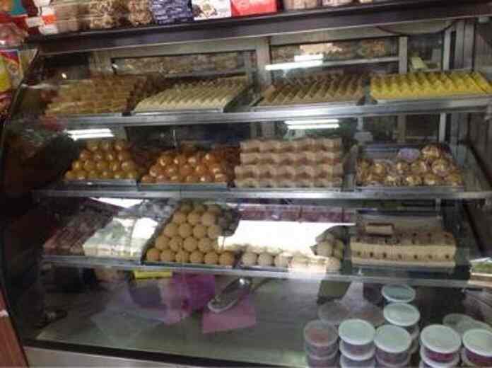 Raja sweets in Hanumanpet,Vijayawada Best Sweet Shops in Vijayawada