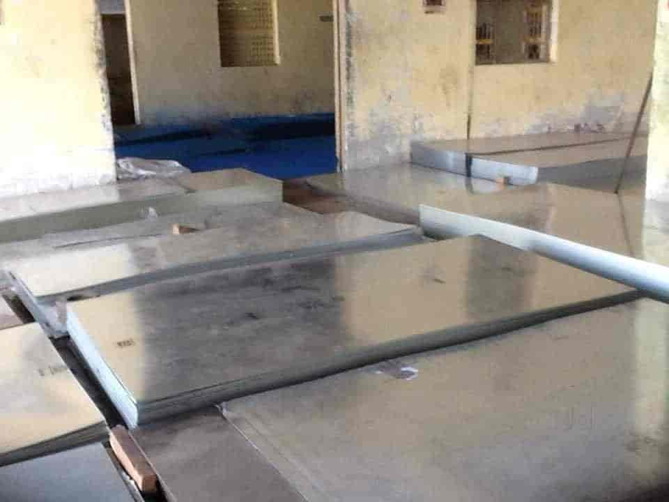 Top Metal Roofing Sheet Dealers in Vijayawada मेटल रूफिंग शीट डीलर्स