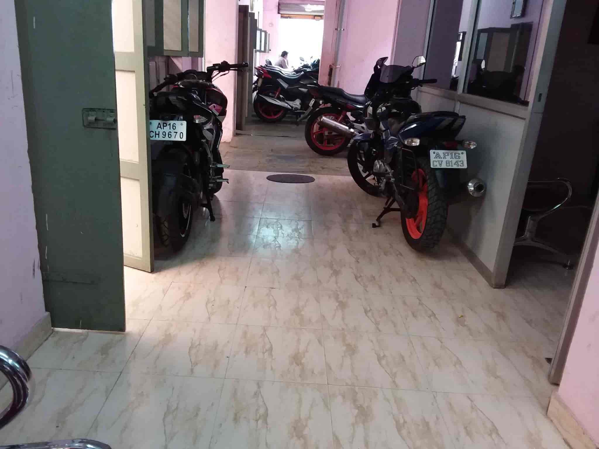 Mohan Sai Motors in Eluru Road,Vijayawada Best YamahaSecond Hand