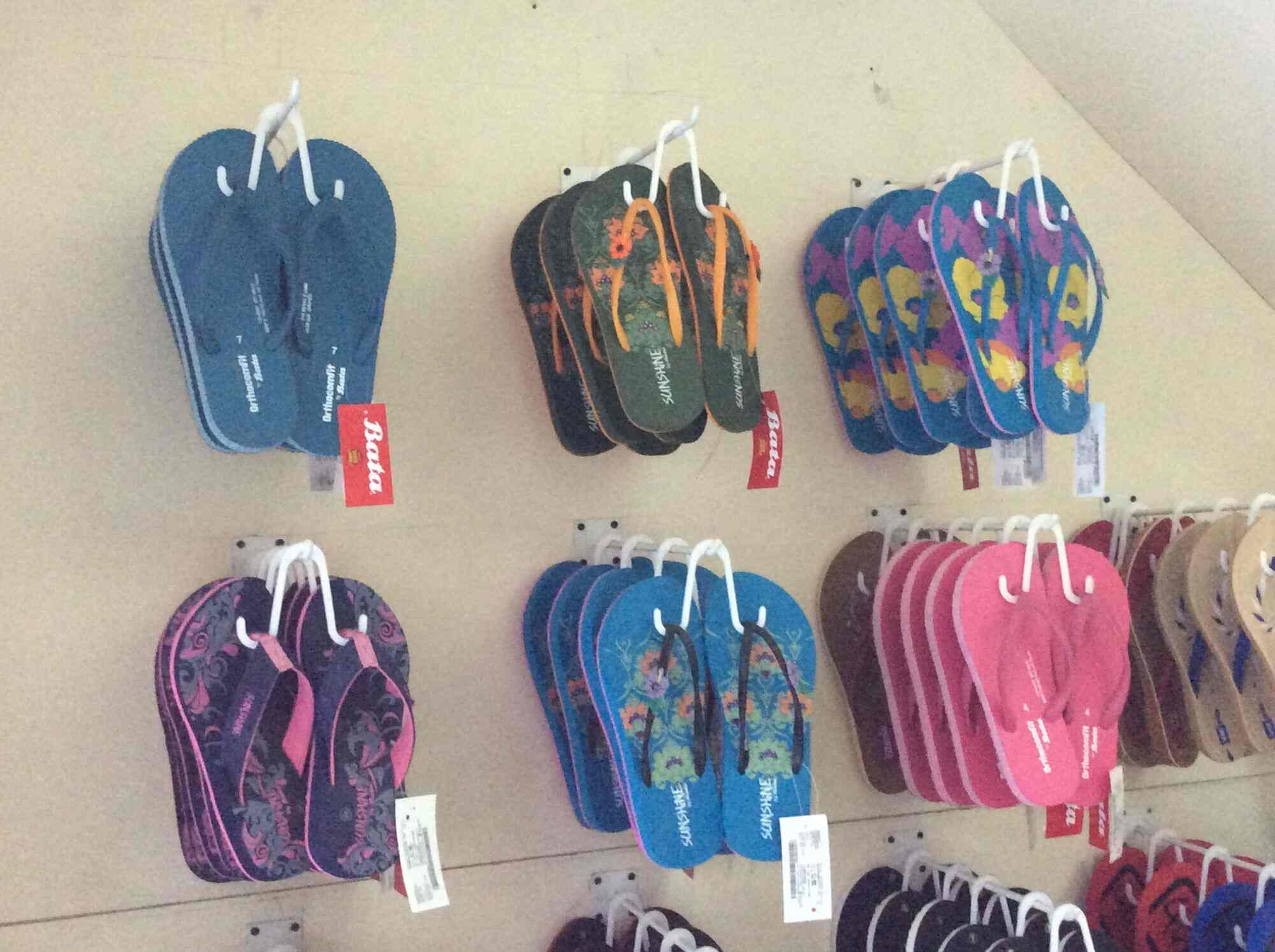 bata sunshine chappal
