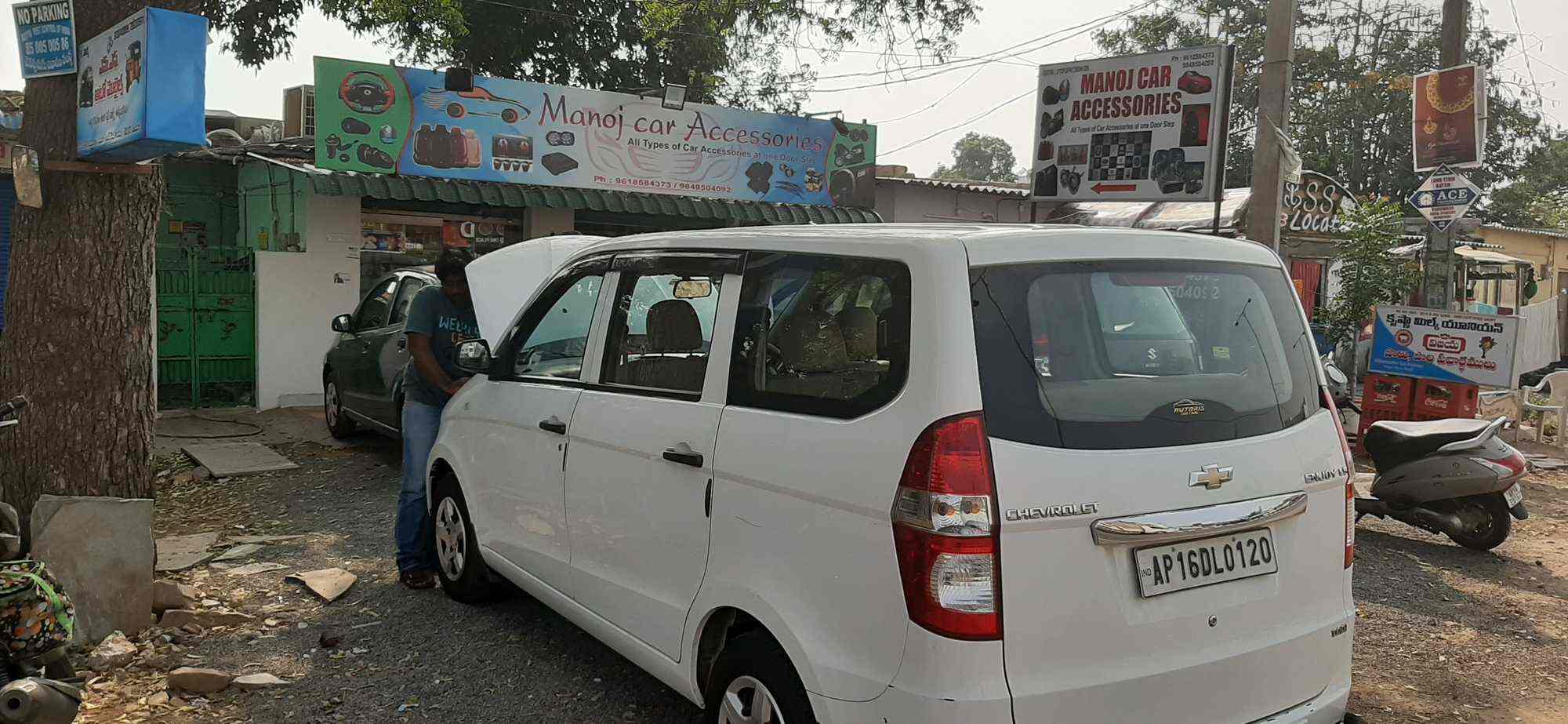 Mr Avinash in Tadigaddapa,Vijayawada Best ChevroletCar Accessory