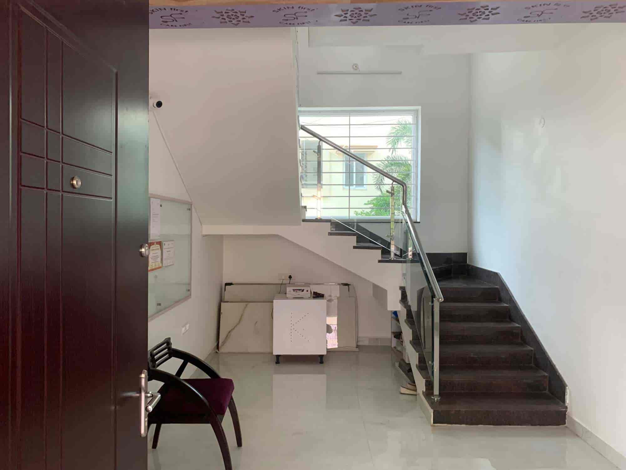 Skin First Clinic in Gurunanak Colony,Vijayawada Best Dermatologists