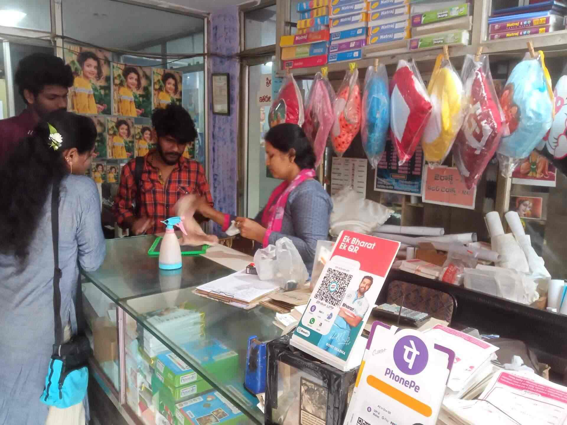 Top Digital Photo Studios in Pydampeta, Visakhapatnam near me Justdial