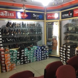 Complex shoe store on sale locations