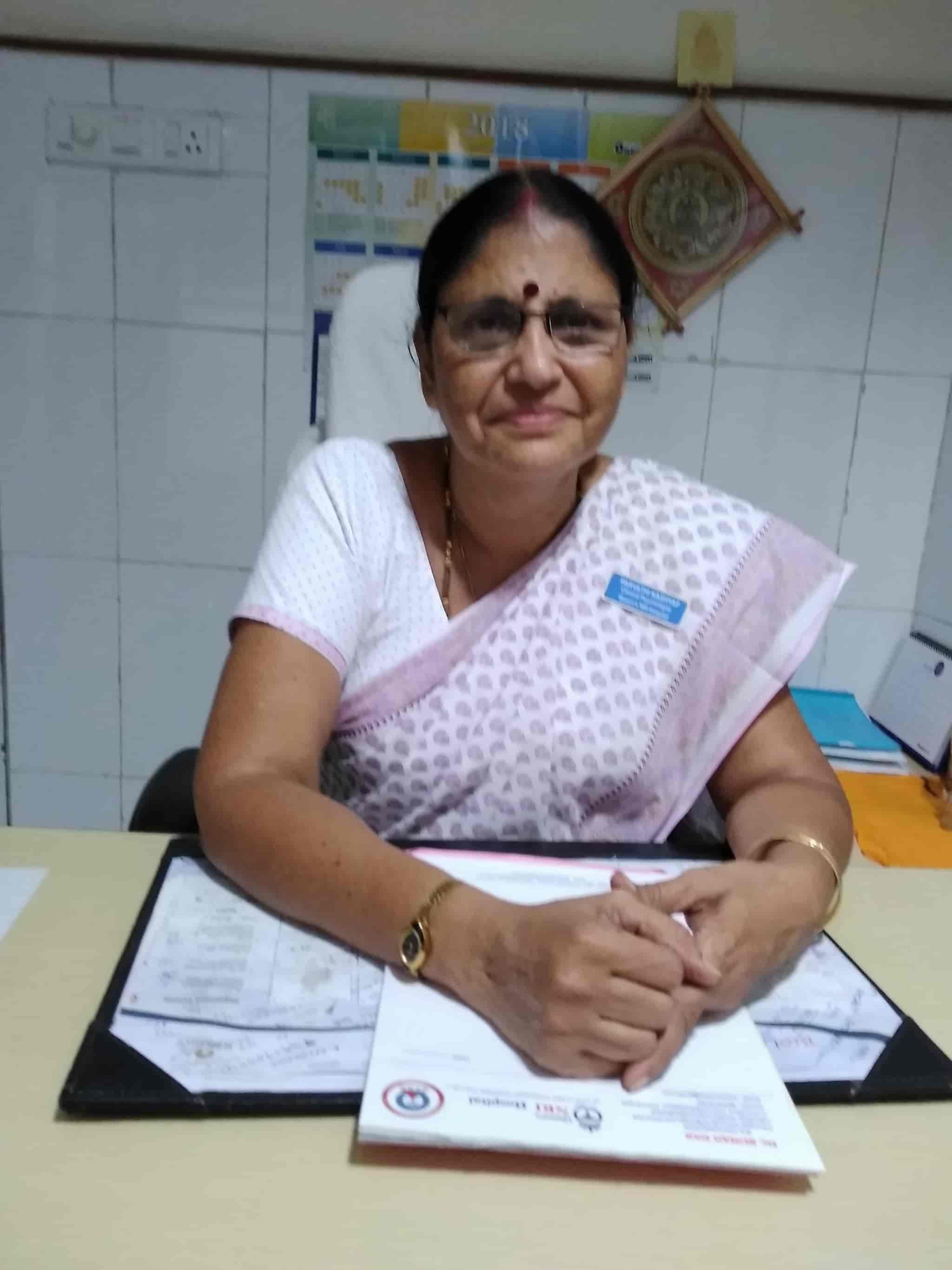 Psychologist Counselor Psychologist Doctors Book Appointment Online