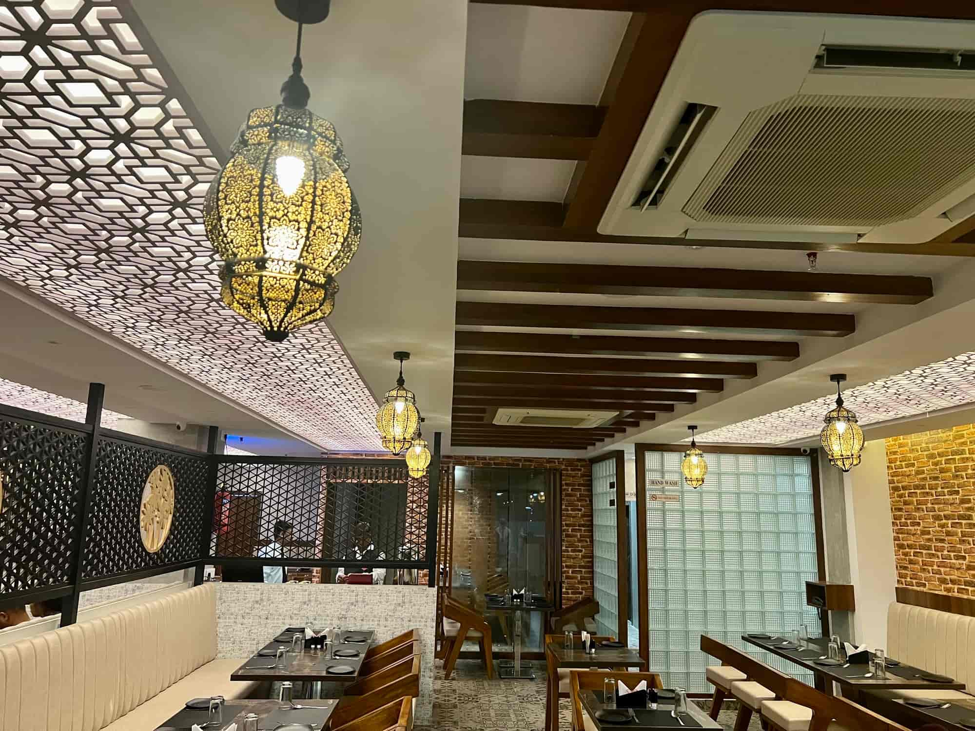 places to eat in Gopalapatnam and NAD Junction