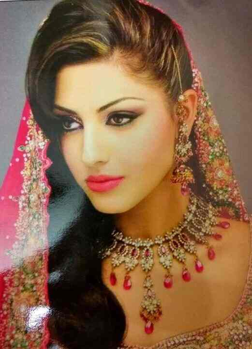 Manea The Family Salon in Siripuram,Visakhapatnam Best Beauty Salons