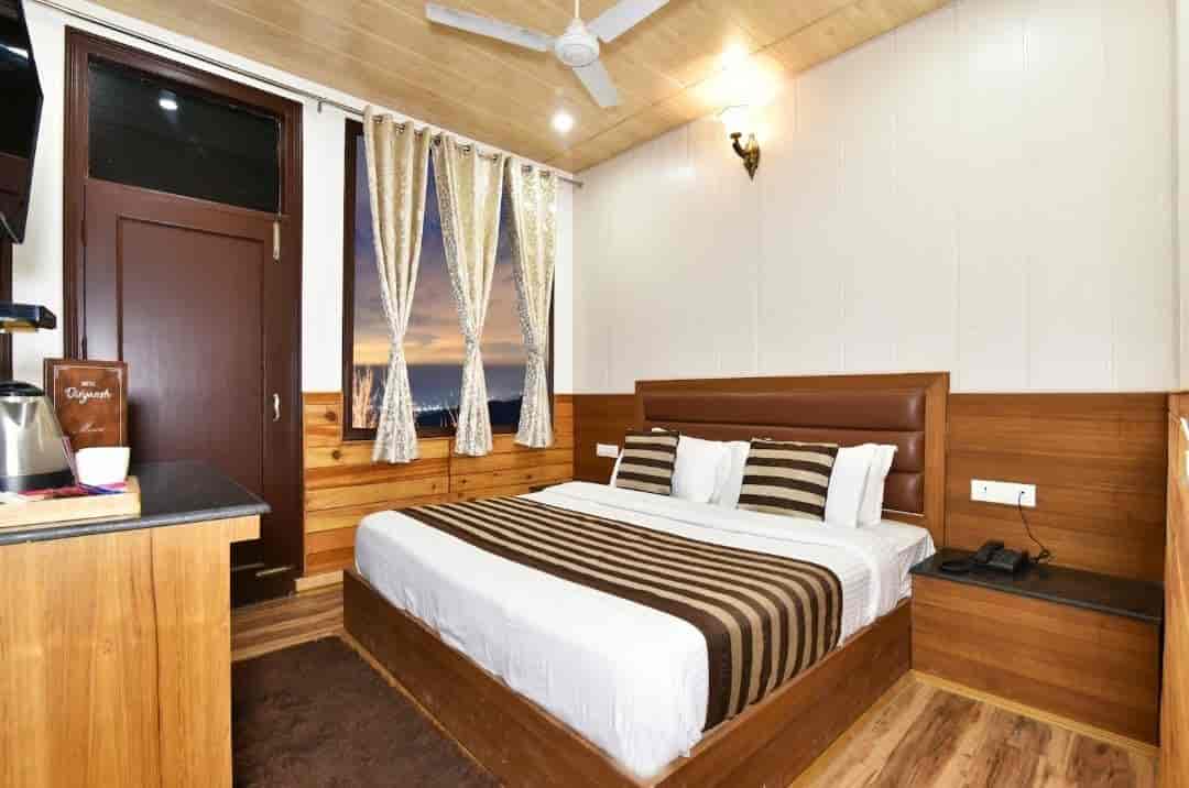 Best Ashram in Vrindavan near Prem Mandir
